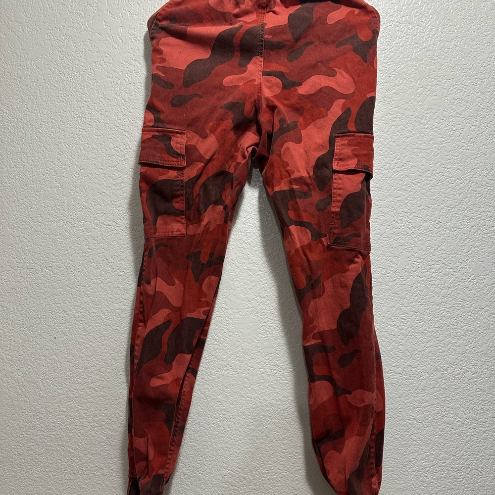 Hollister Red Camouflage Joggers - Picture 7 of 7